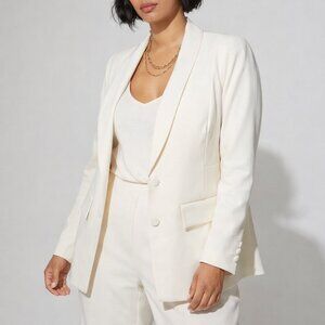 Studio by Torrid Ivory Refined Crepe Blazer – Size 1X